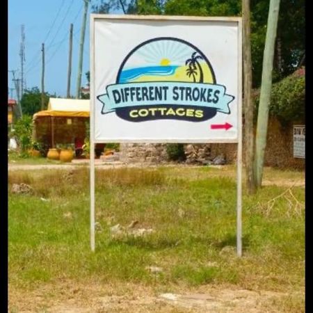 Different Strokes Cottage Ukunda Esterno foto